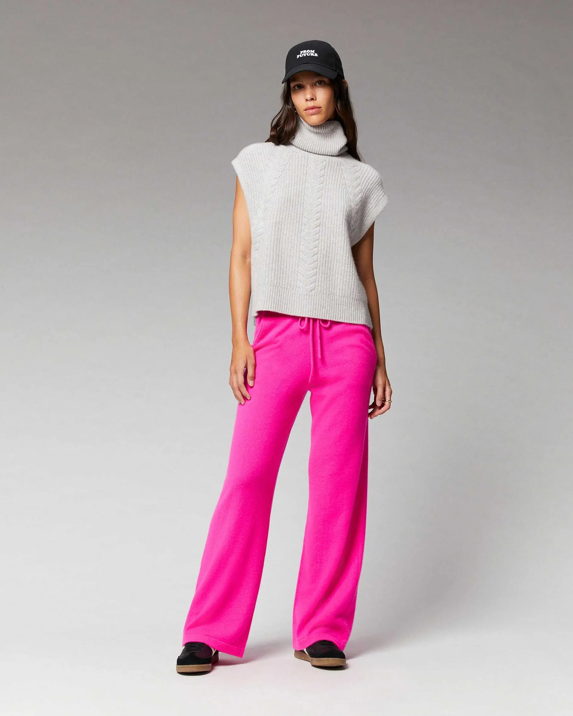 Discount FROM FUTURE Jogging Large Basique Flash Pink