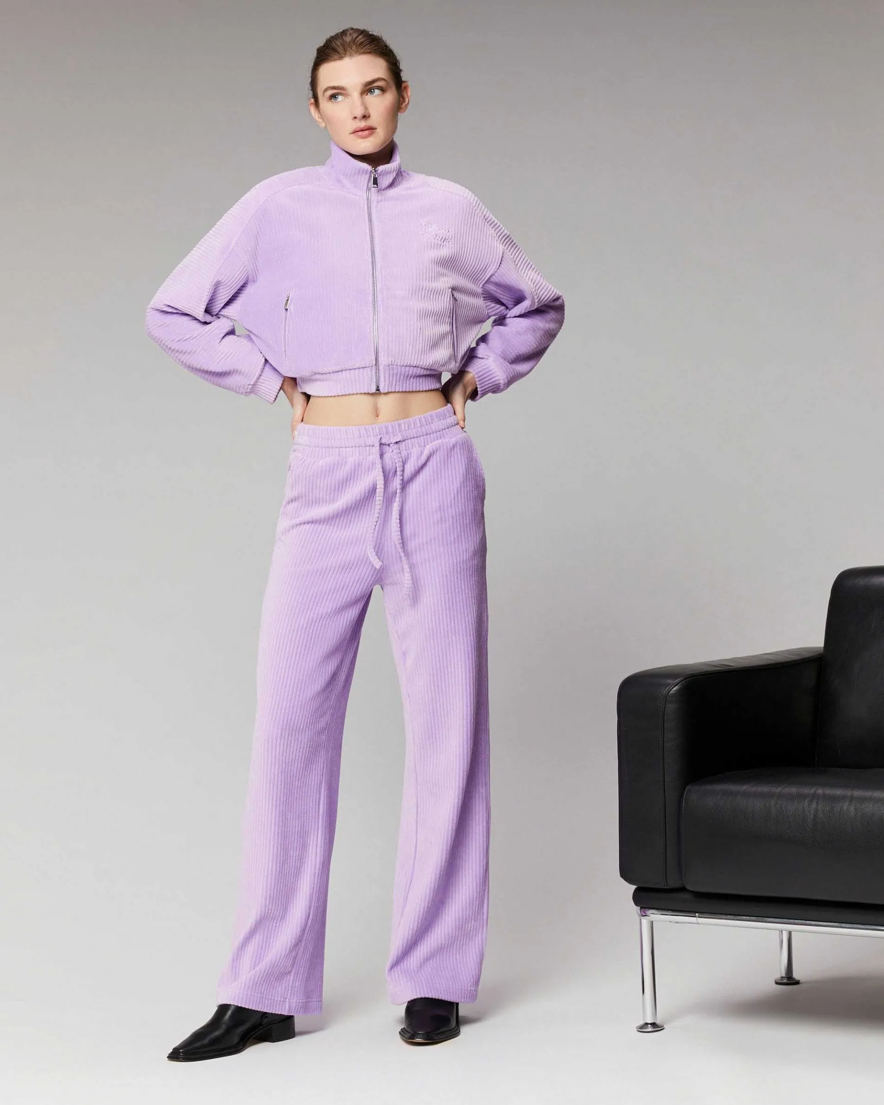 FROM FUTURE Pantalon Large Velours Holiday Lilac