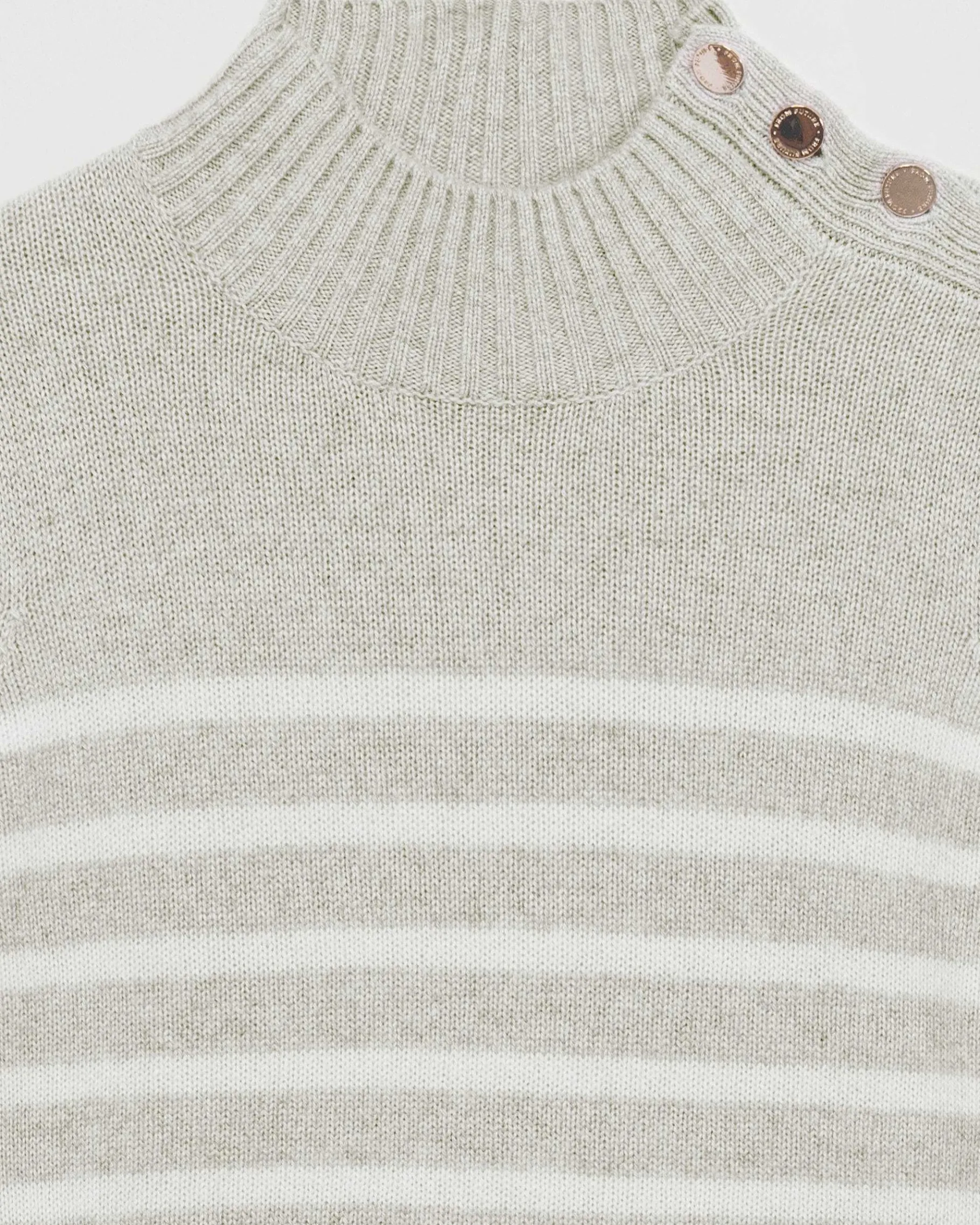 Sale FROM FUTURE Pull Col Montant Mariniere A Boutons Gris Chine Clair