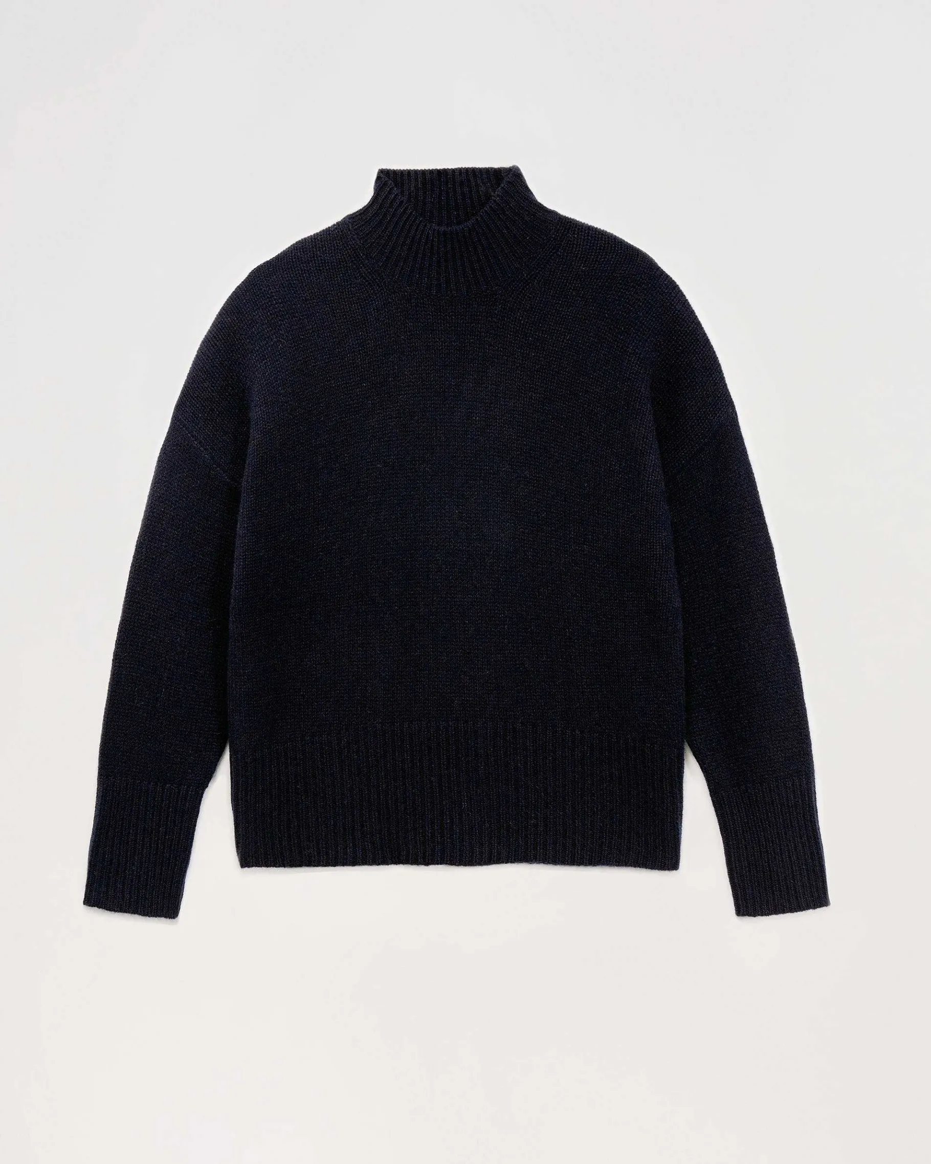 Sale FROM FUTURE Pull Col Montant Oversize Navy