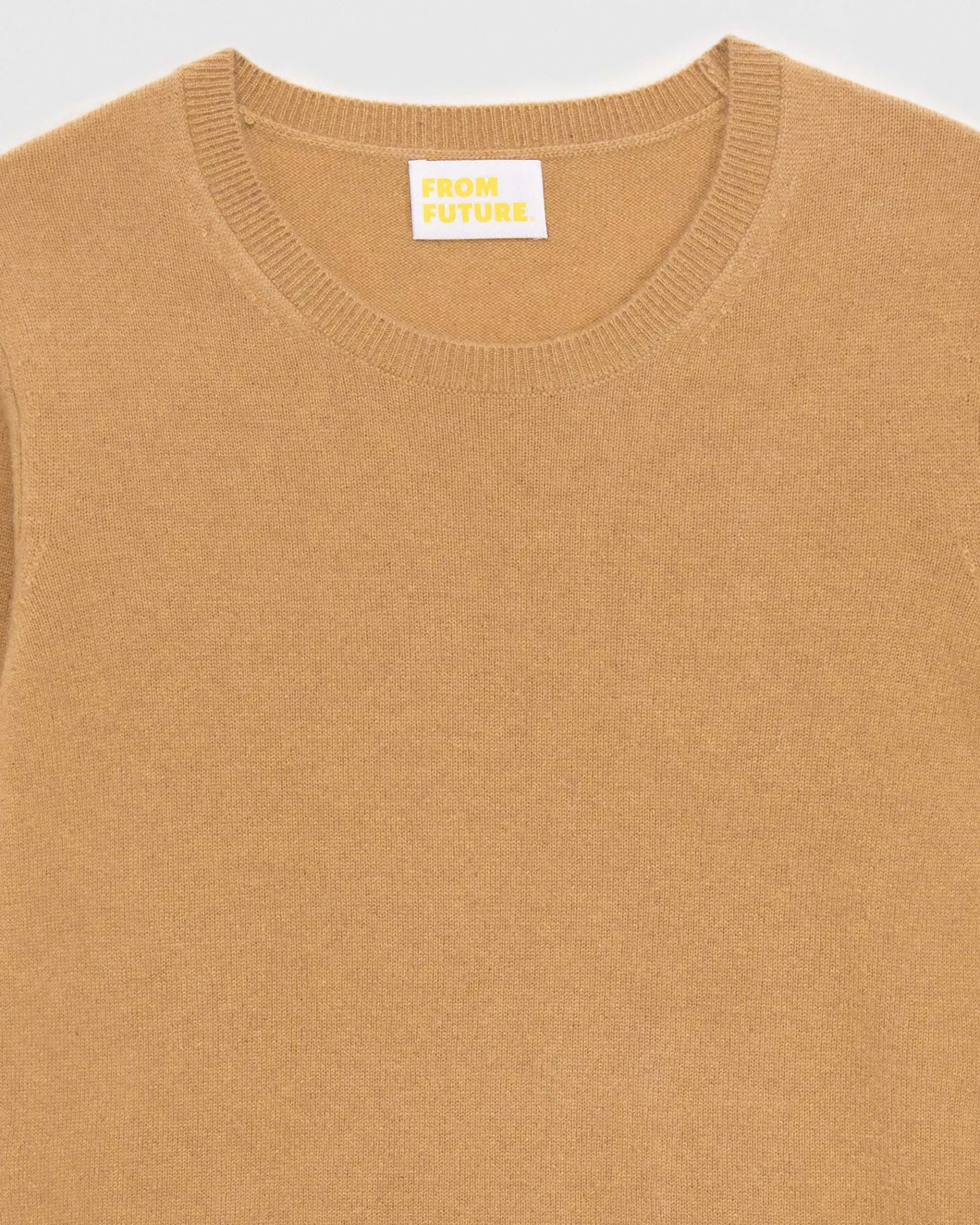 Sale FROM FUTURE Pull Col Rond Basique Camel