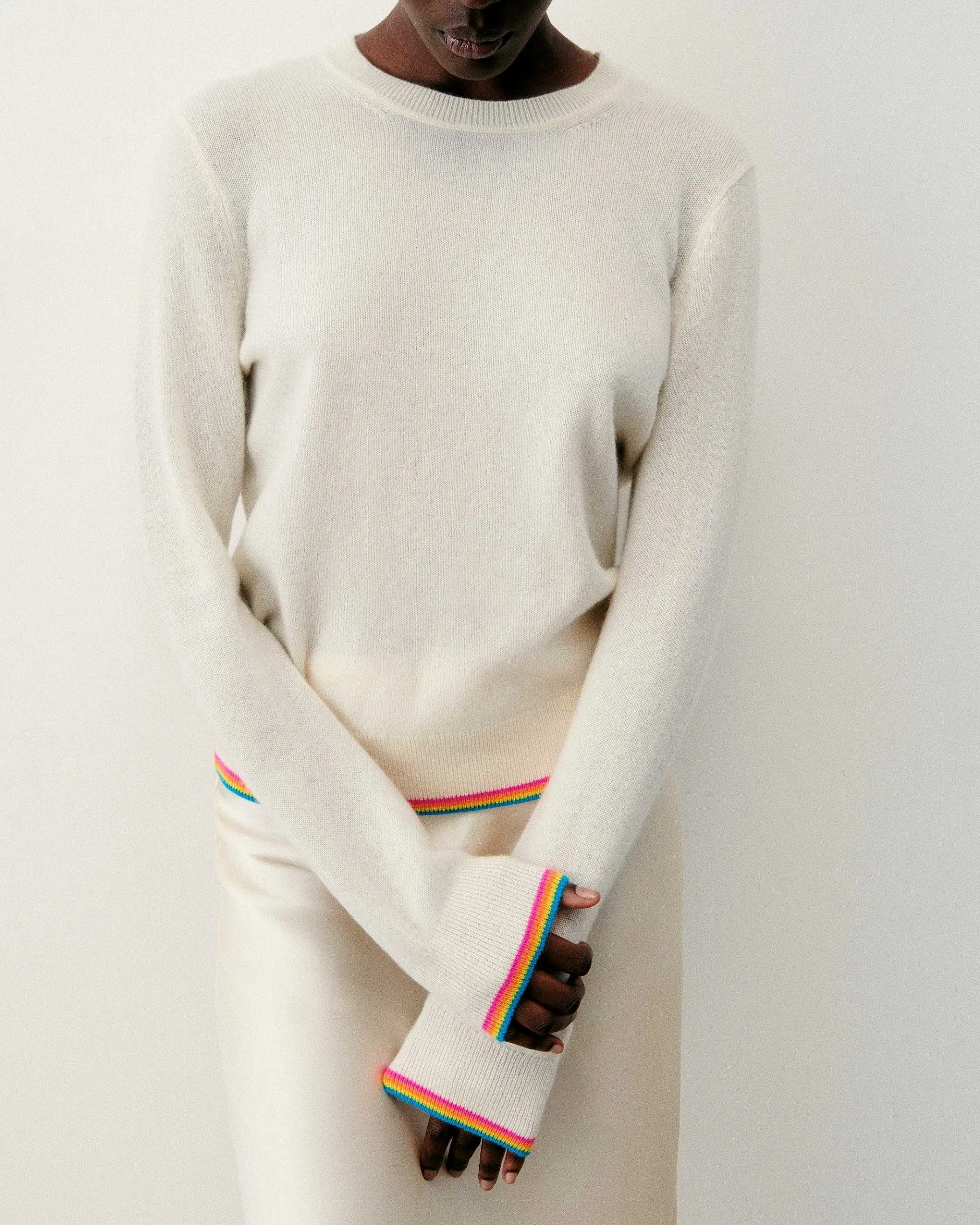 Clearance FROM FUTURE Pull Col Rond Bas Liseret Multicolore Ecru