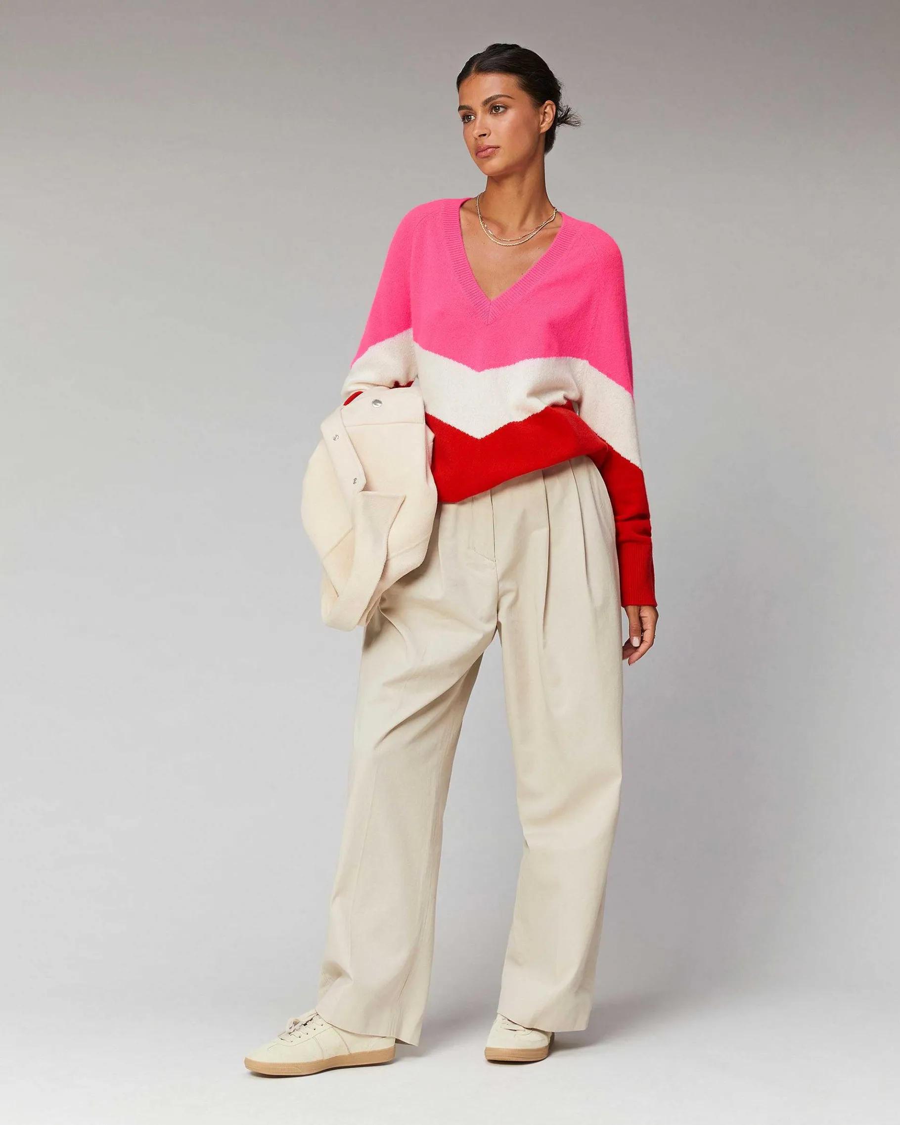 New FROM FUTURE Pull Col V Bandes Tricolore Leger Gris Chine Fonce