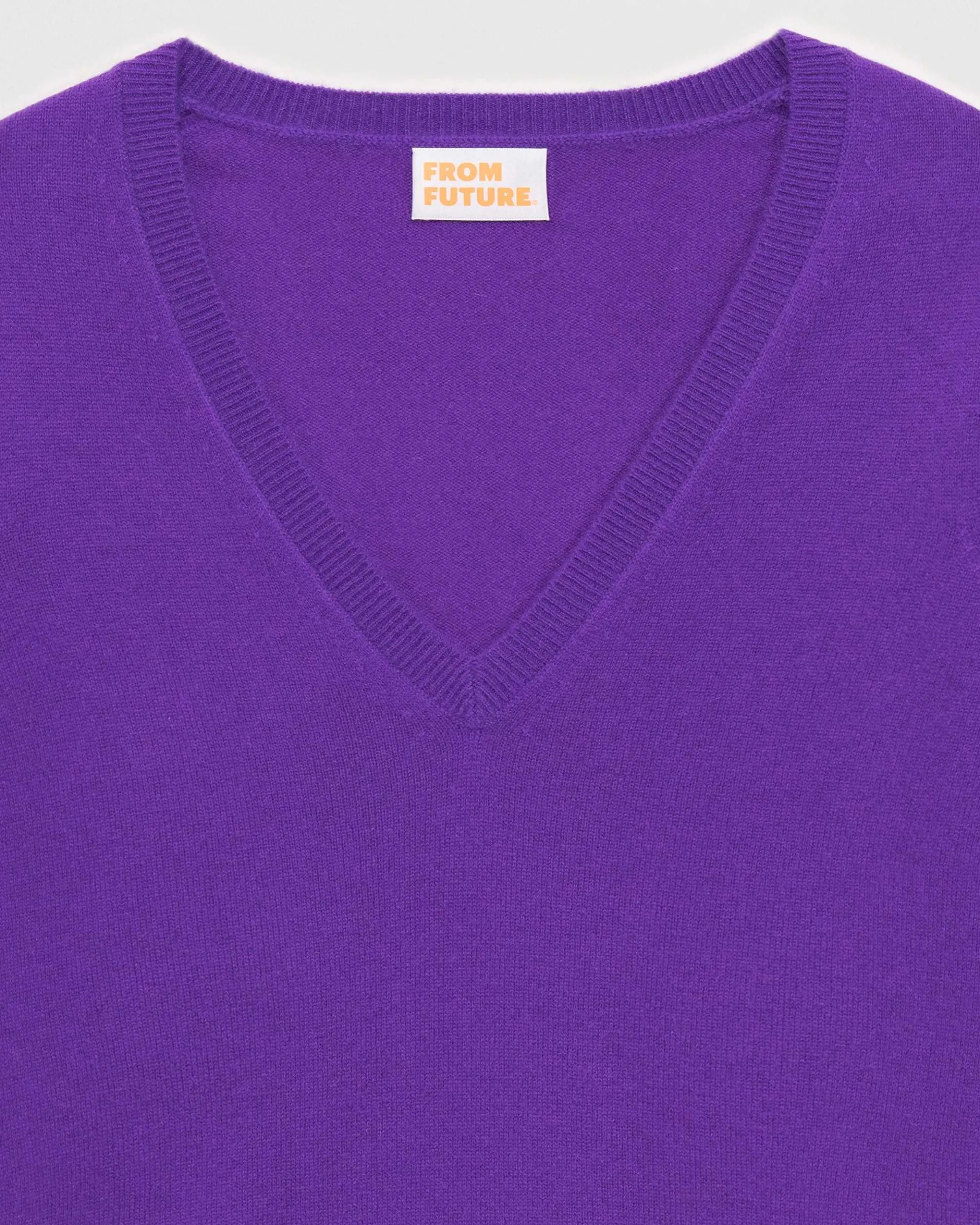 Online FROM FUTURE Pull Col V Basique Violet Fluo