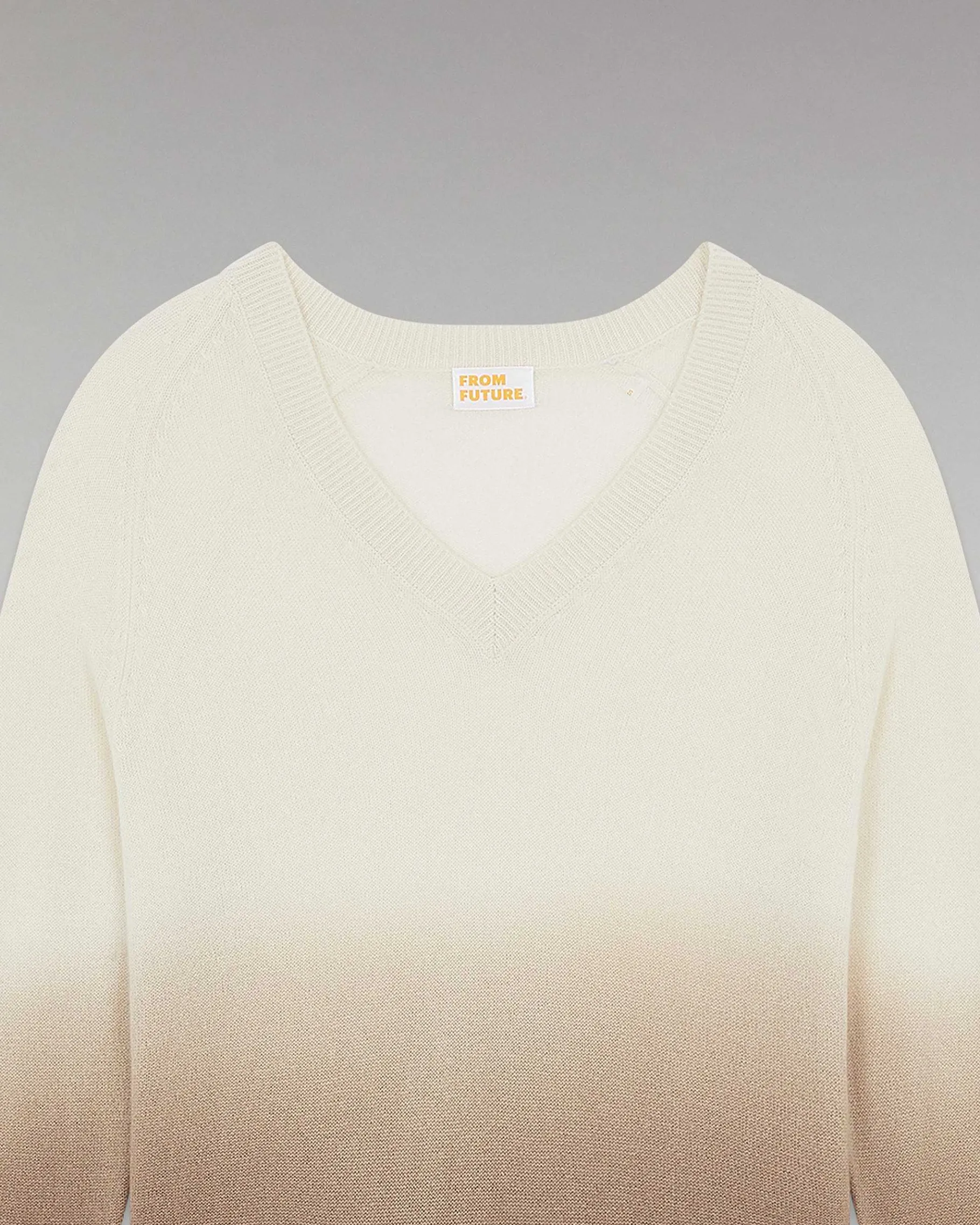 Best FROM FUTURE Pull Col V Dip Dye Leger Camel