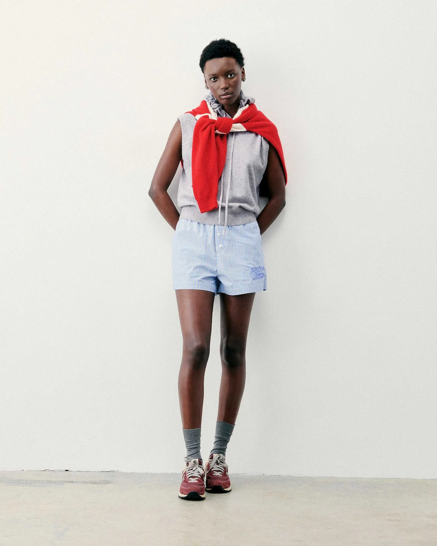 Best FROM FUTURE Pull Sans Manche Capuche Gris Chine Clair
