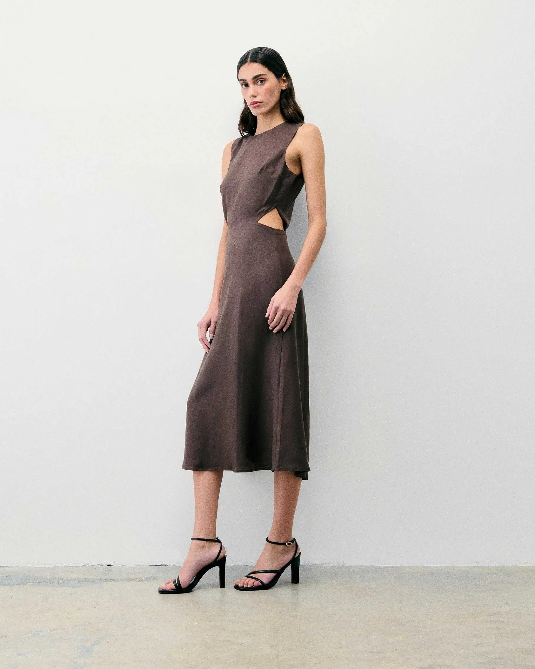 Hot FROM FUTURE Robe Longue Bretelle Myra Chocolat