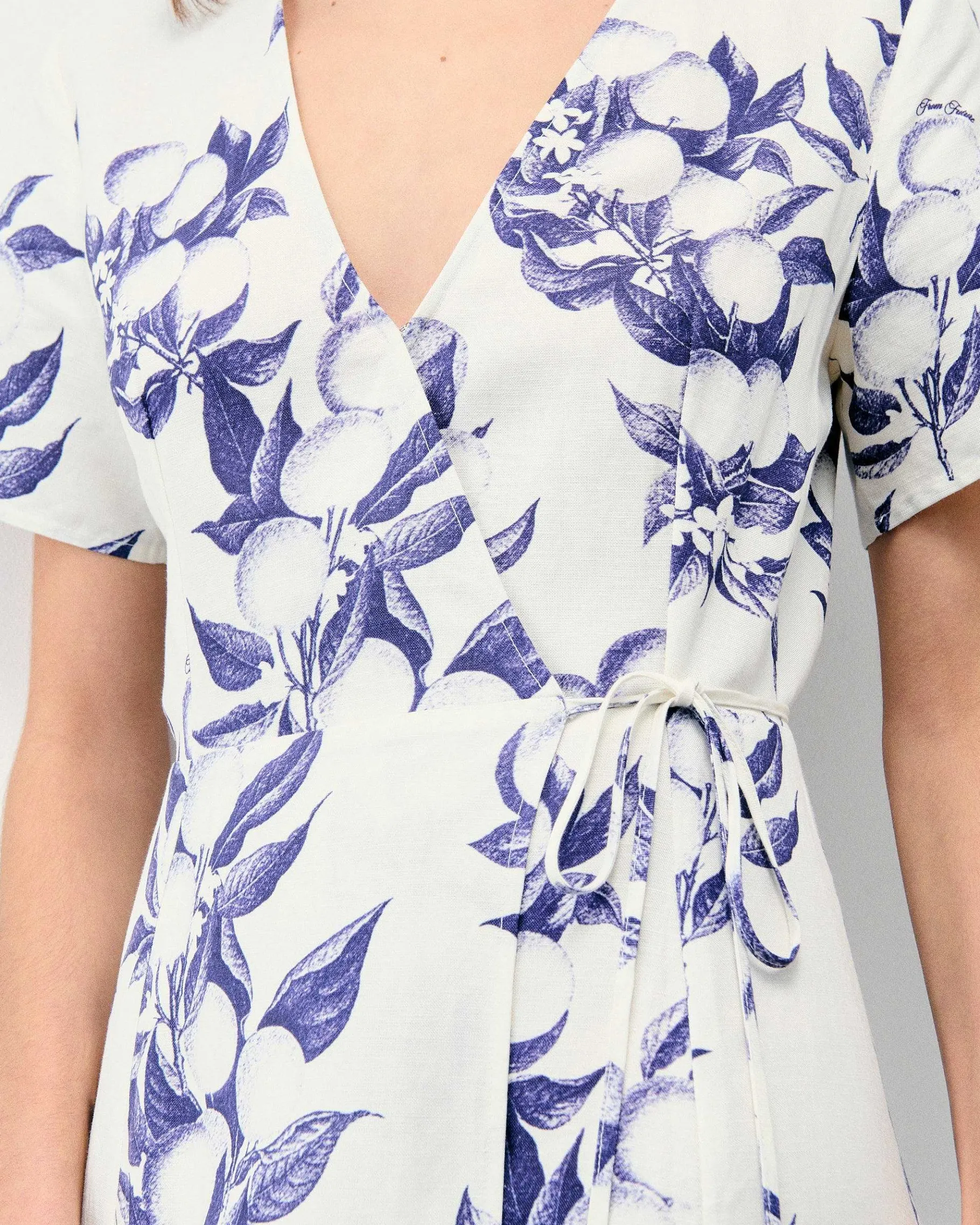 FROM FUTURE Robe Longue Manche Courte Evie Lilas