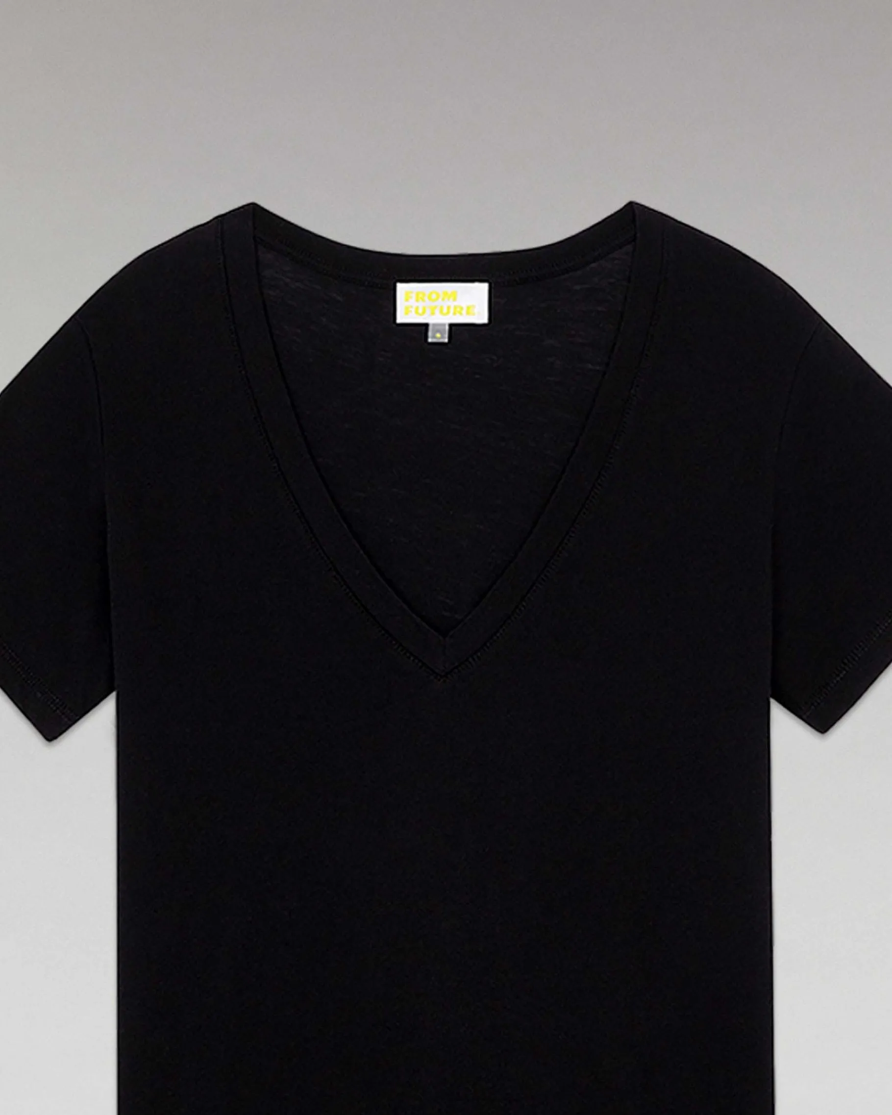 Best FROM FUTURE T-Shirt Col V Basique Noir