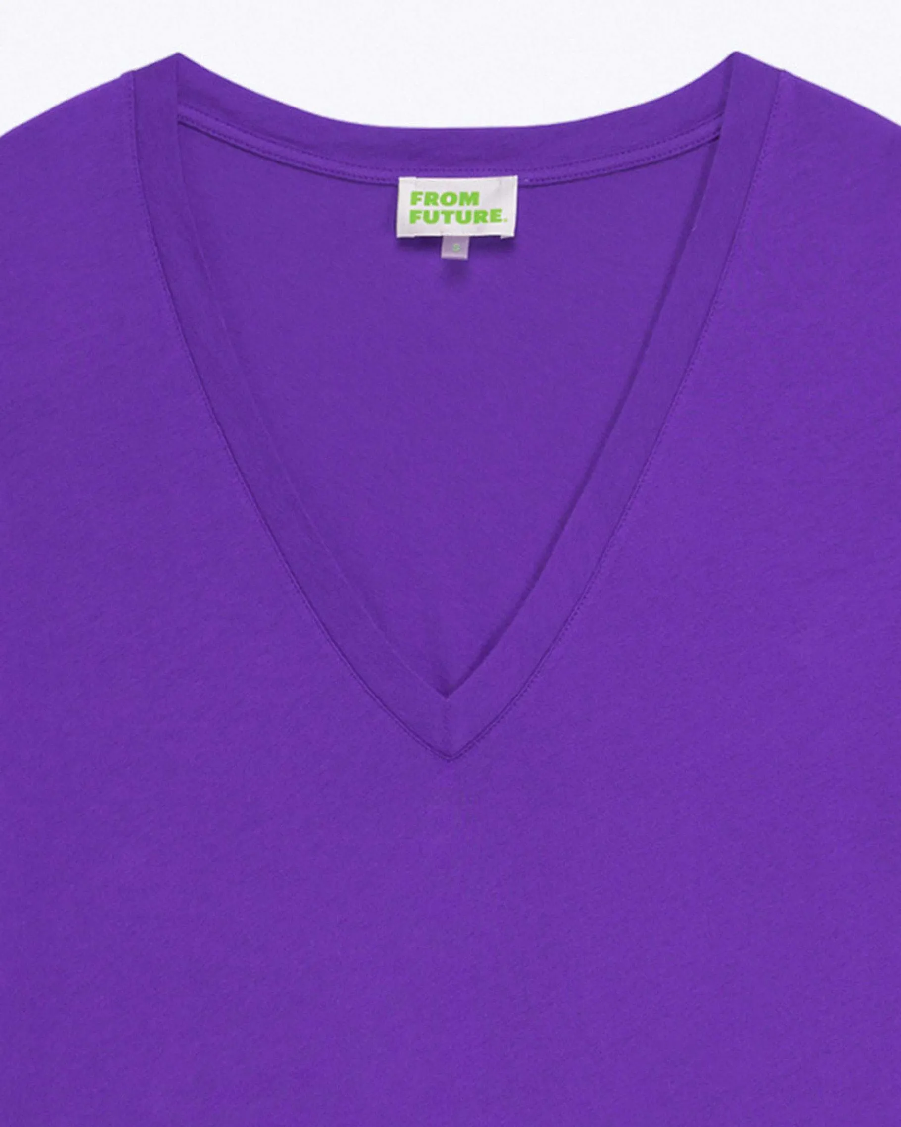 Online FROM FUTURE T-Shirt Col V Supima Pop Purple