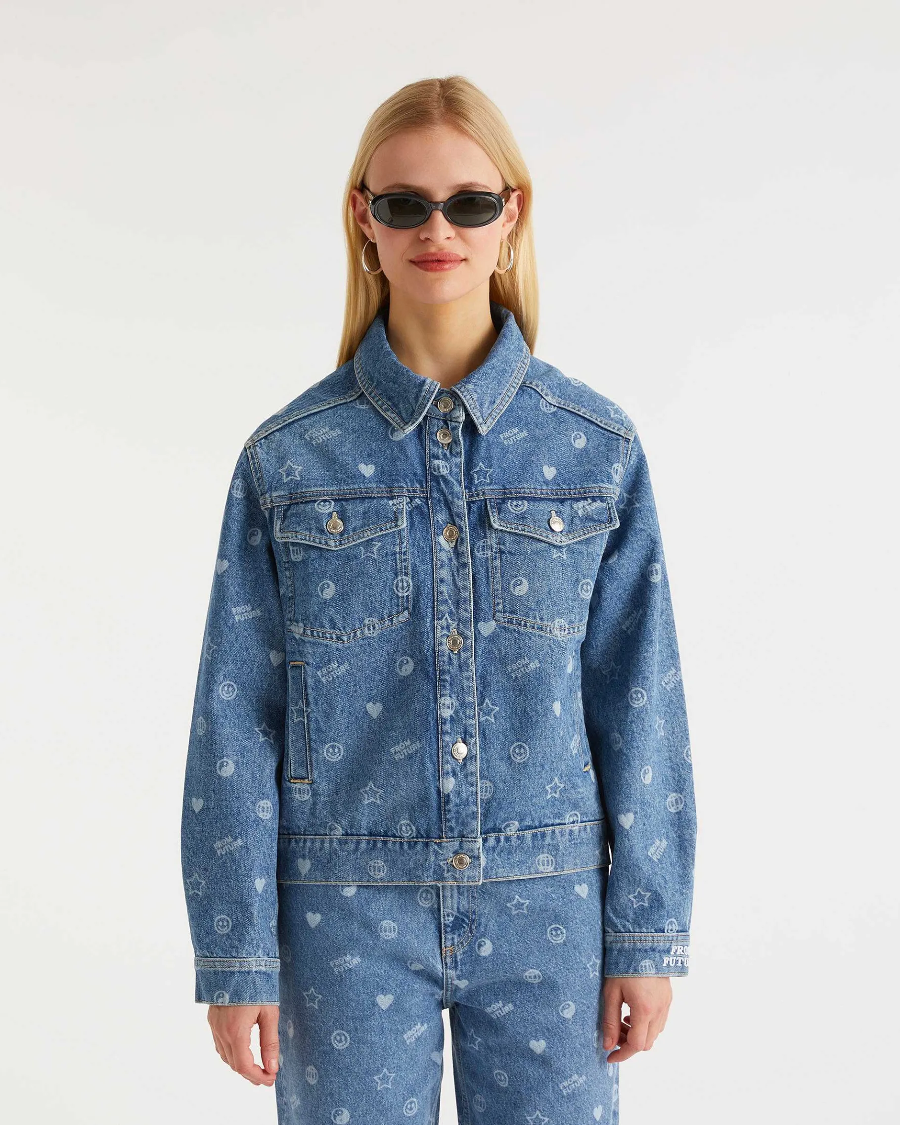 New FROM FUTURE Veste Laser Light Blue